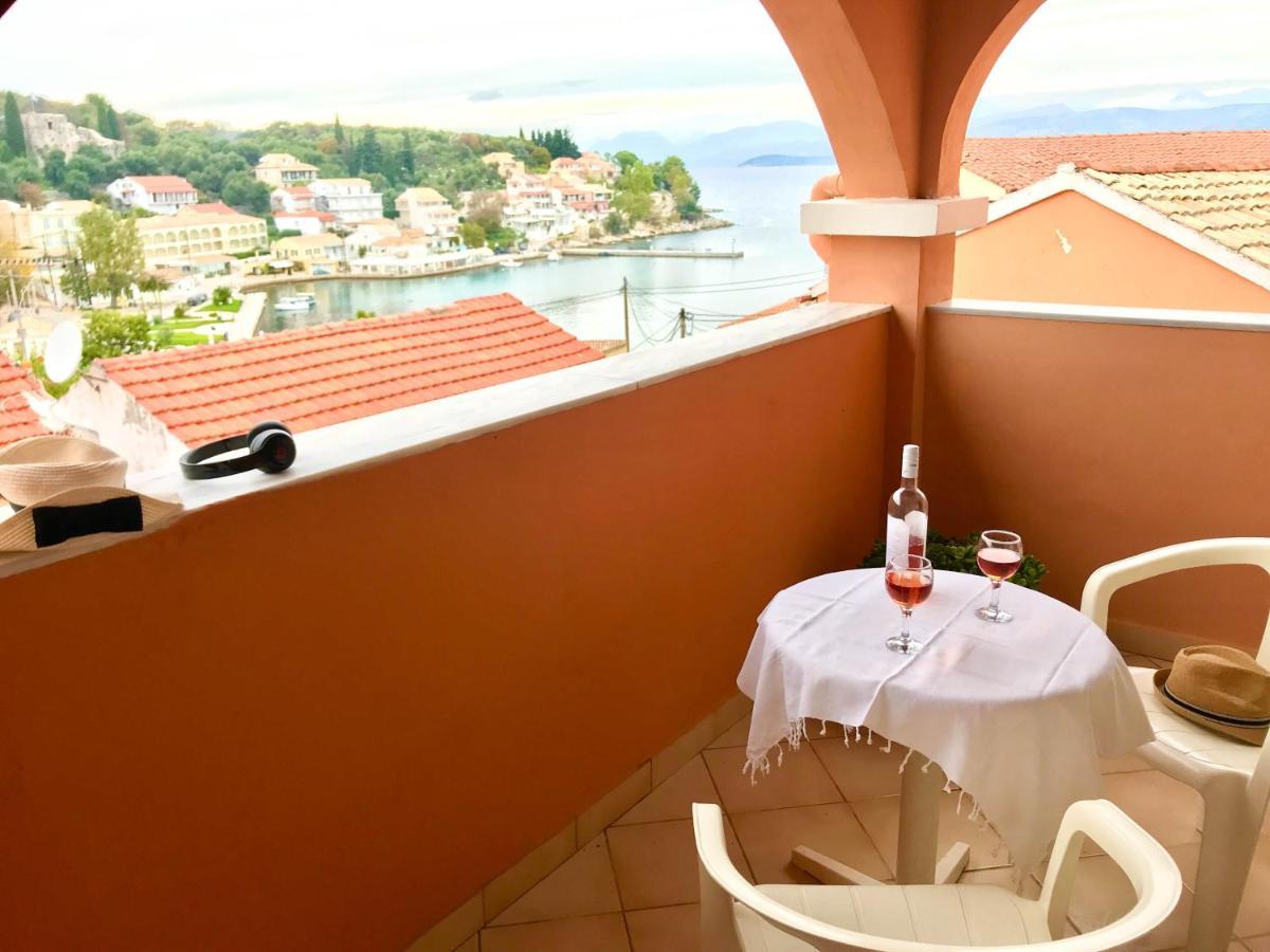 Porto Kassiopi Apartments מראה חיצוני תמונה