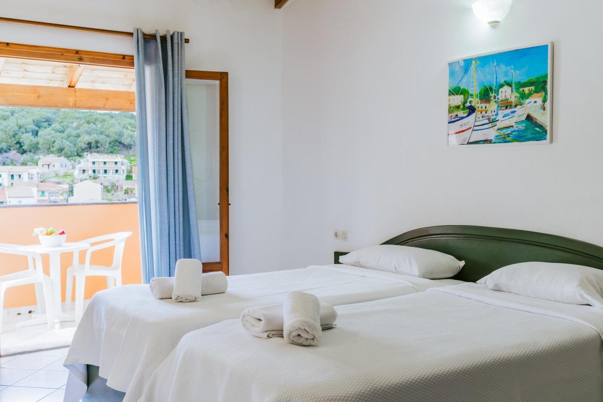 Porto Kassiopi Apartments מראה חיצוני תמונה